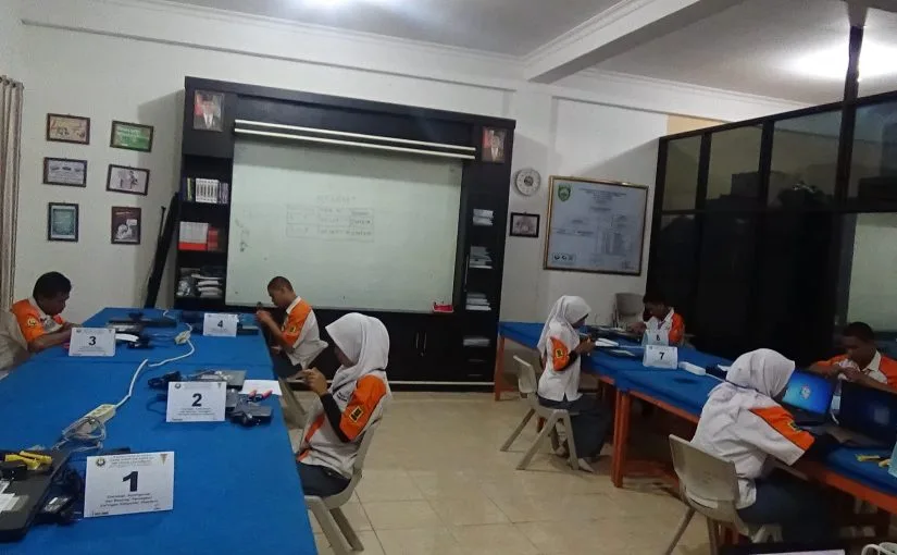 Teknik Jaringan AT